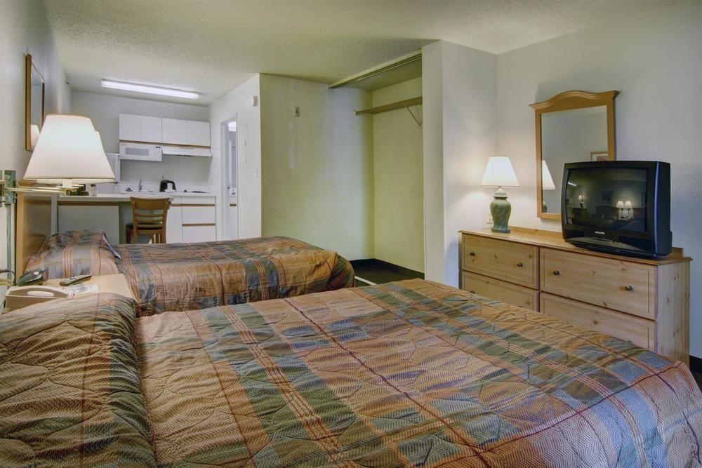 Atlanta Hotel Розуел Екстериор снимка
