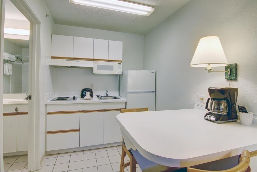 Atlanta Hotel Розуел Екстериор снимка