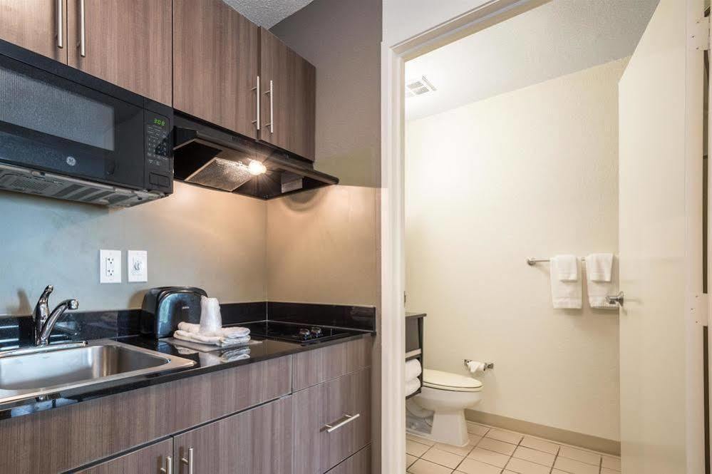 Atlanta Hotel Розуел Екстериор снимка